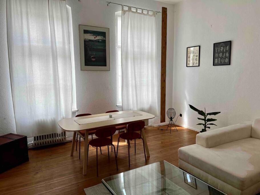 Wonderful Flat Near Ku'damm * Berlijn